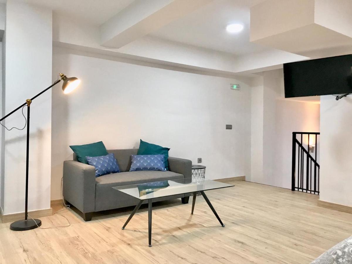 Modern & Spacious Apartment In Plaza De La Merced Malaga Zewnętrze zdjęcie