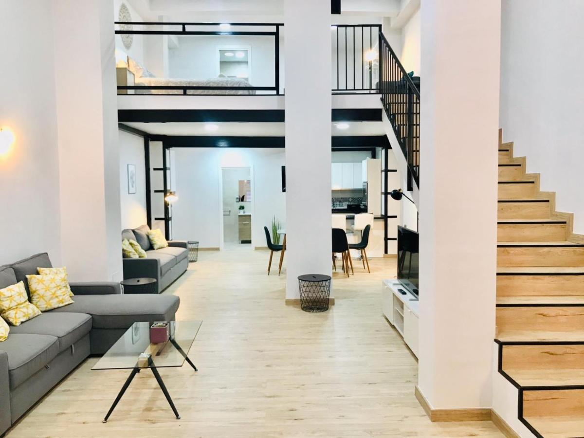 Modern & Spacious Apartment In Plaza De La Merced Malaga Zewnętrze zdjęcie
